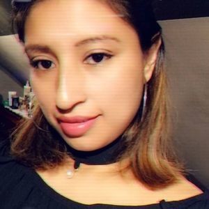 Meet your Posher, Arely